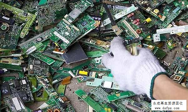 电子垃圾回收还要多久才能步入正轨
